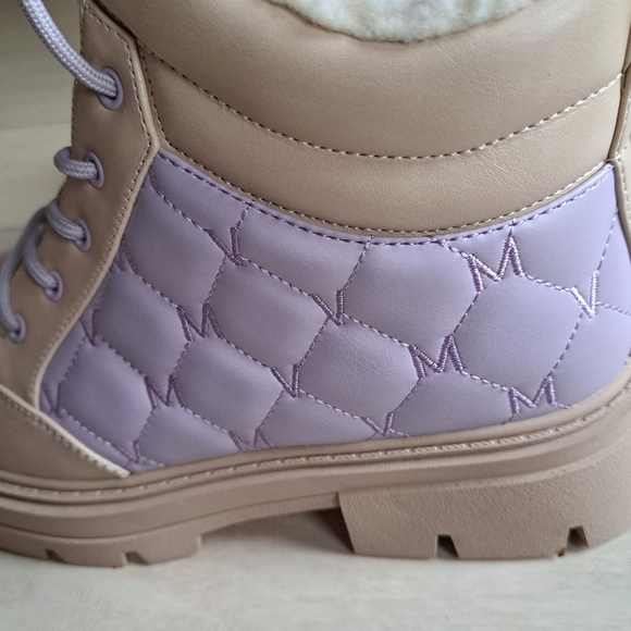 Friella Quilted Lace-Up Boot - New w/t box - Picture 4 of 11